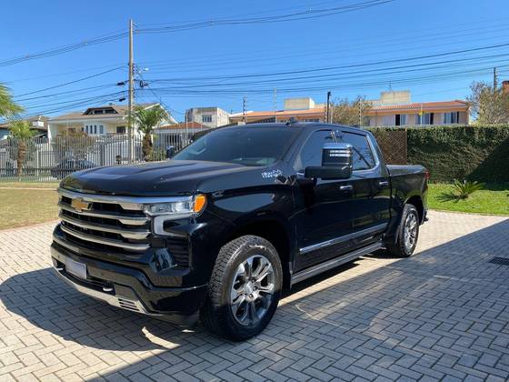 CHEVROLET SILVERADO 5.3 V8 GASOLINA 1500 HIGH COUNTRY 4X4 AUTOMÁTICO